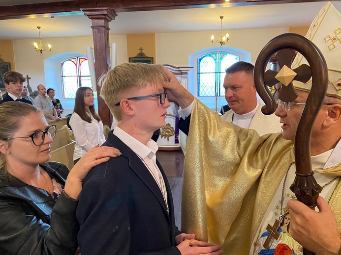 Odpust i bierzmowanie w Białołęce