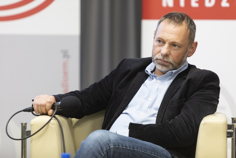 Dyskusja o etyce i mediach w "Gościu Niedzielnym"