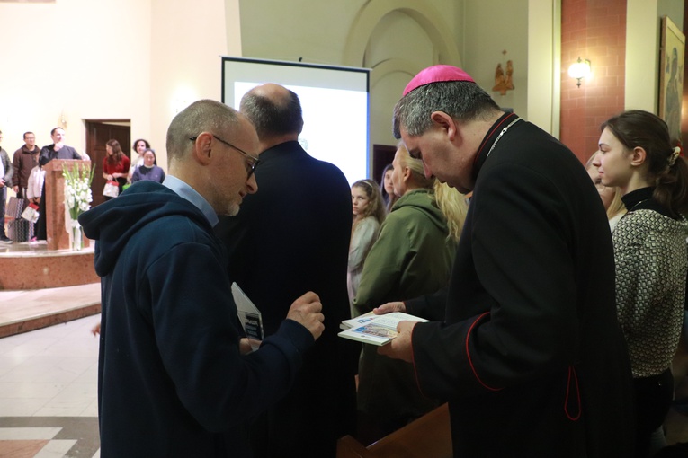 Peregrynacja relikwii bł. Carla Acutisa w Skierniewicach