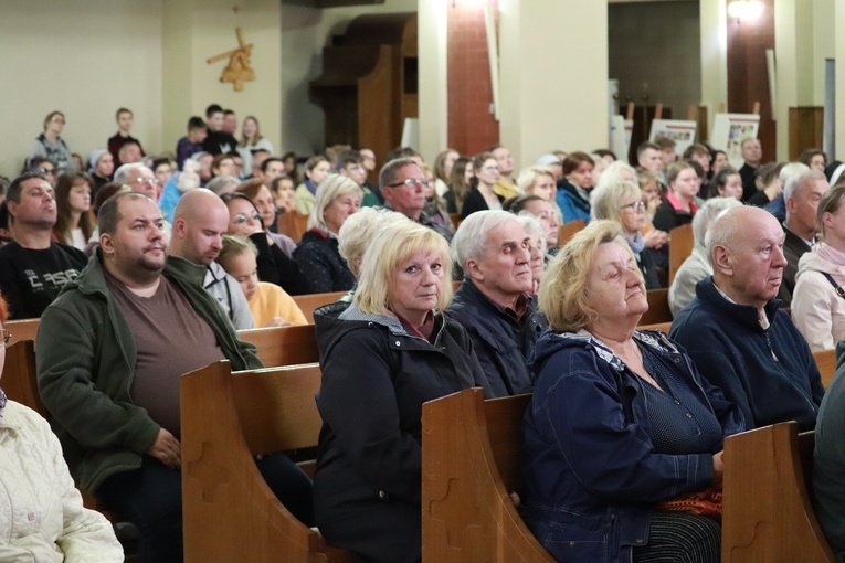 Peregrynacja relikwii bł. Carla Acutisa w Skierniewicach