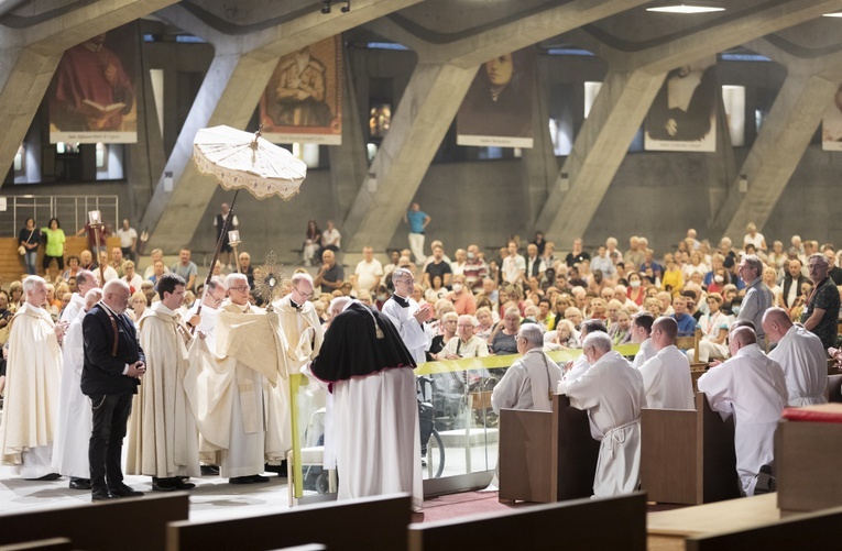 Pielgrzymka do Lourdes cz. 14