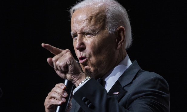 Biden ostrzega Putina przed użyciem broni masowego rażenia