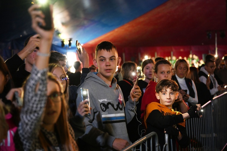 Diecezjalne Spotkanie Młodych w Skrzatuszu, cz. I