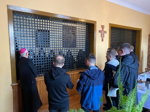 Neoprezpiterzy w Beskidzie Sądeckim
