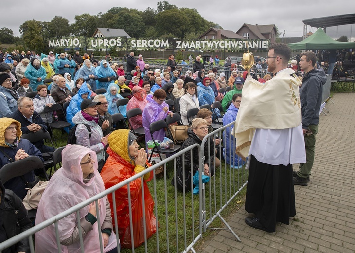 Uroczystości w Skrzatuszu, cz. 1