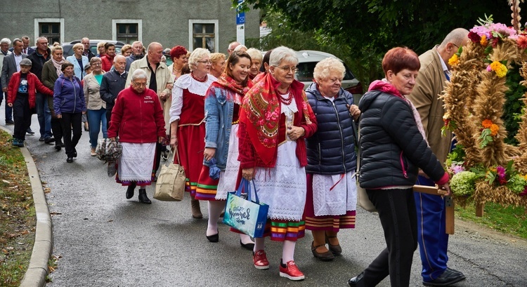 Dożynki w parafii św. Mikołaja w Świerkach