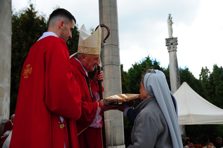 Odpust Podwyższenia Krzyża Świętego w Mogile