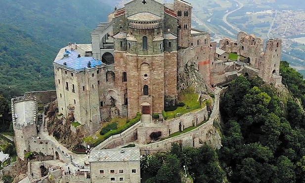 Sanktuarium św. Michała Archanioła na Monte Sant’Angelo.