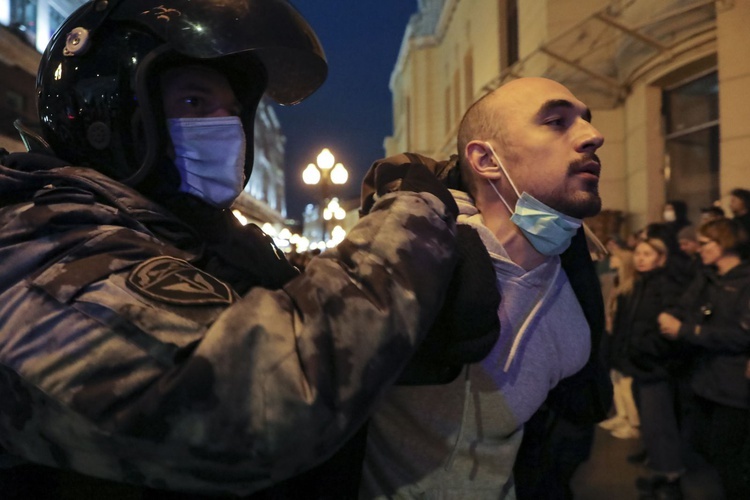 Rosja: Trwają protesty przeciwko mobilizacji na wojnę z Ukrainą