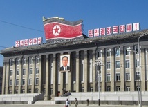 Korea Północna: Nie sprzedawaliśmy i nie będziemy sprzedawać broni Rosji