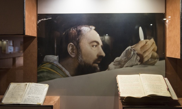 Ojciec Pio – kapłan żyjący Eucharystią