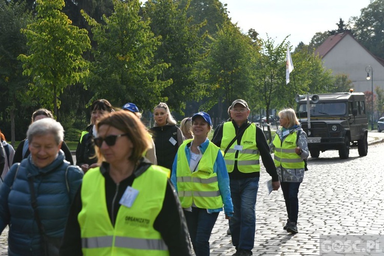 Pielgrzymka z Ośna do Górzycy już w drodze