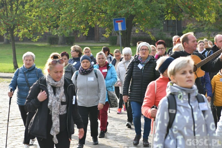 Pielgrzymka z Ośna do Górzycy już w drodze