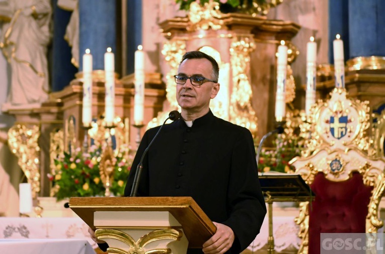 Pielgrzymka nauczycieli do Rokitna