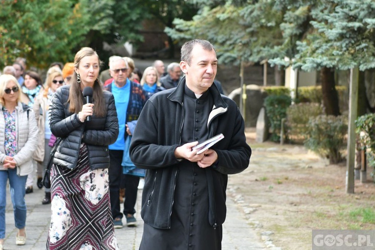 Pielgrzymka nauczycieli do Rokitna