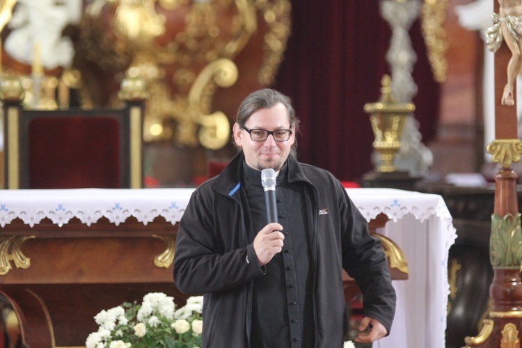 Służba liturgiczna u Matki Łaskawej