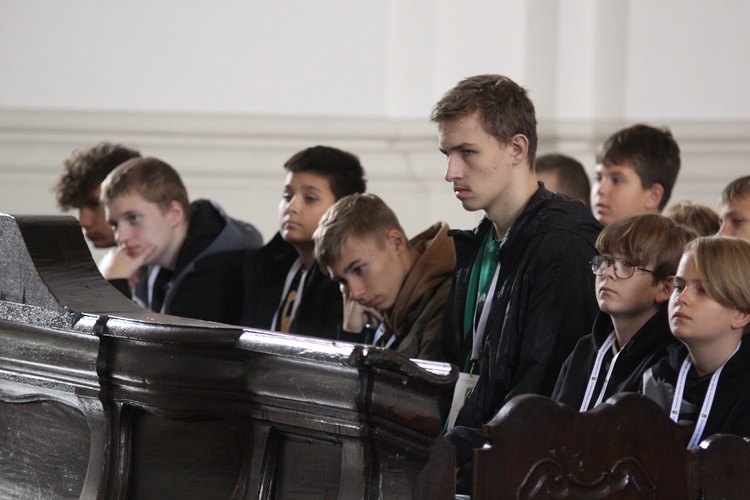 Służba liturgiczna u Matki Łaskawej