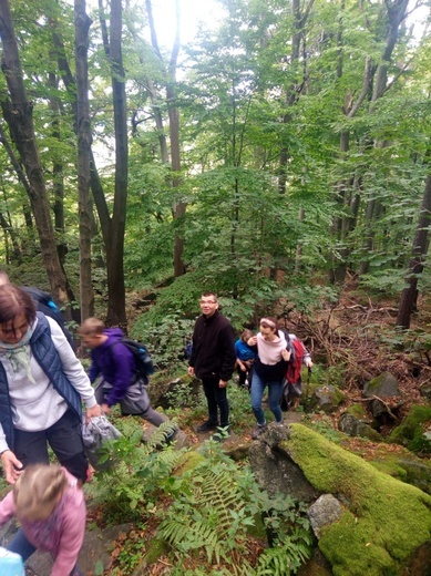 Przedszkolaki z katedry poszły prosto w góry