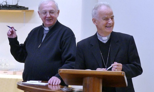 Ks. Edward Pleń SDB i bp Marian Florczyk w Brennej.