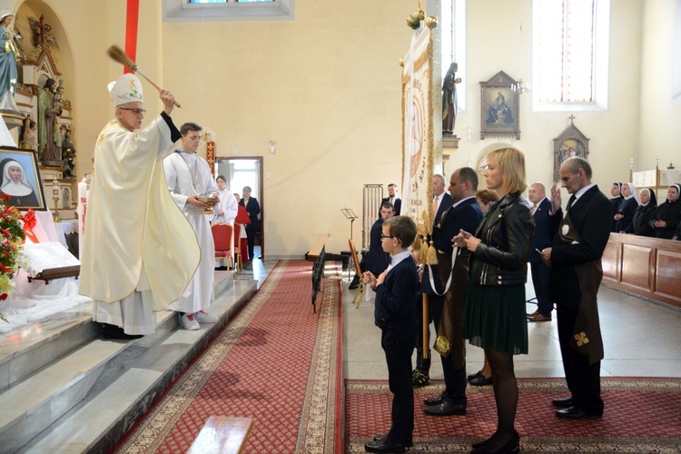 Fałkowice. Dziękczynienie za beatyfikację parafianki