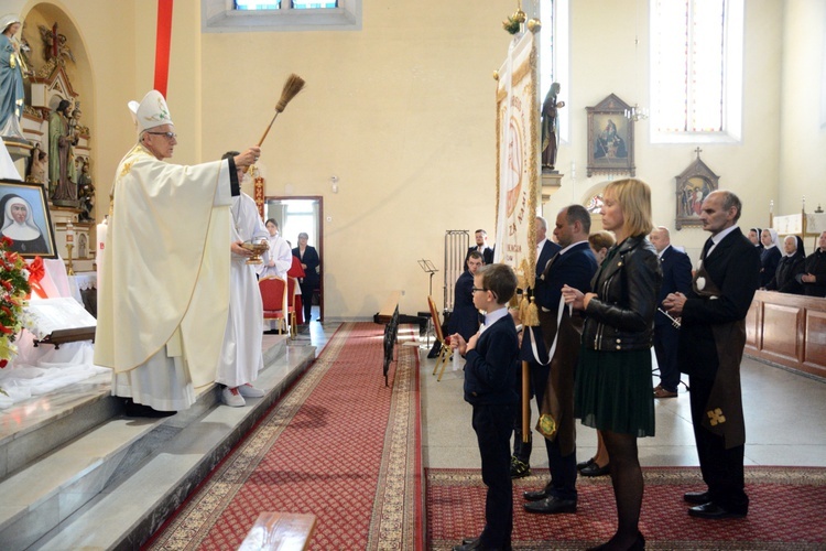 Fałkowice. Dziękczynienie za beatyfikację parafianki