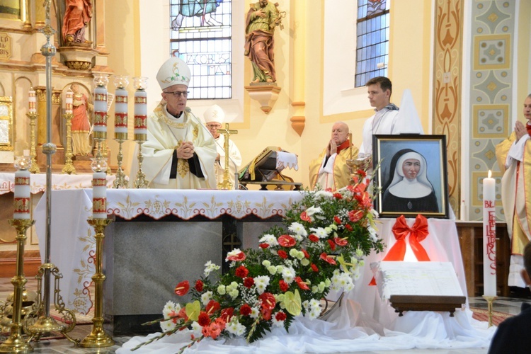 Fałkowice. Dziękczynienie za beatyfikację parafianki