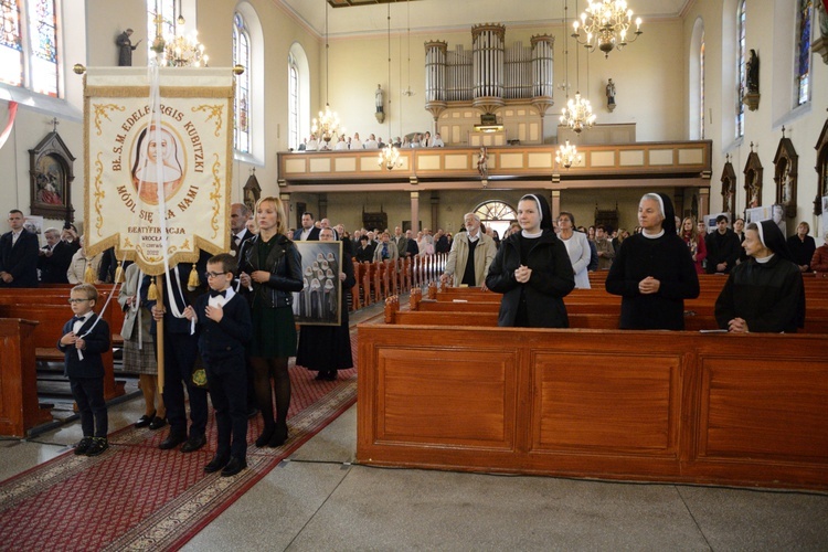 Fałkowice. Dziękczynienie za beatyfikację parafianki