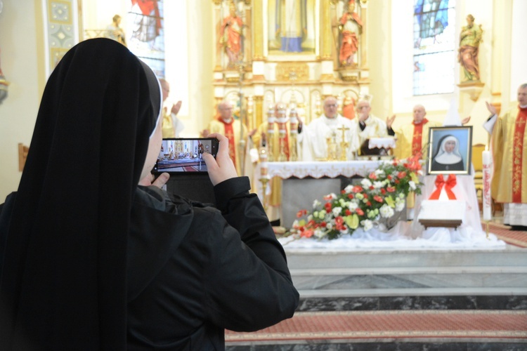 Fałkowice. Dziękczynienie za beatyfikację parafianki