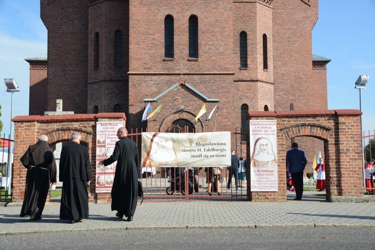 Fałkowice. Dziękczynienie za beatyfikację parafianki