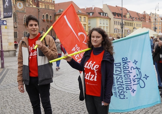 Zostań wolontariuszem Szlachetnej Paczki lub Akademii Przyszłości