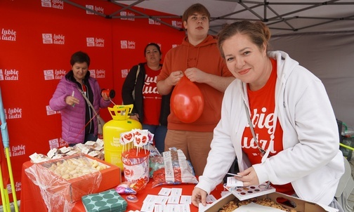 Zostań wolontariuszem Szlachetnej Paczki lub Akademii Przyszłości