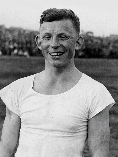 Ernest Wilimowski był znany z tego, że na boisku często się uśmiechał.