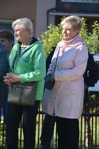 Koronka w Dębicy-Latoszynie