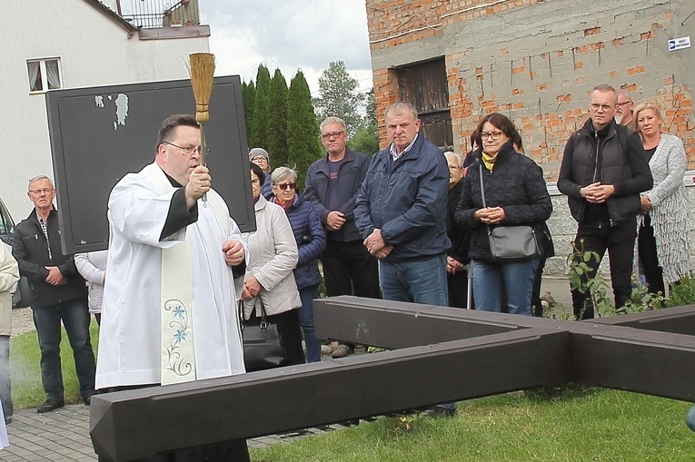 Koronka na uliacach - Kretomino