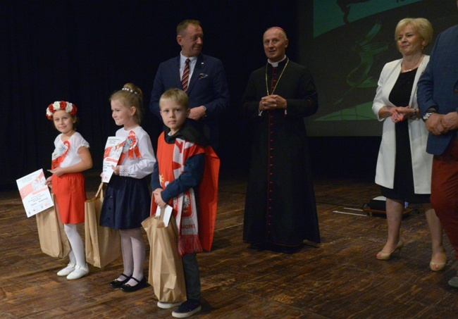 Kocham moją Ojczyznę - konkurs Akcji Katolickiej Diecezji Radomskiej