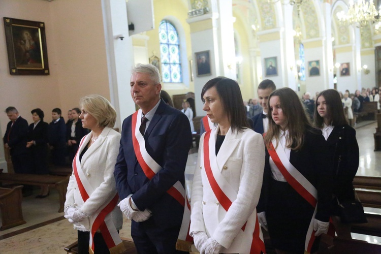 Olesno. Nadanie szkole im. bł. kard Stefana Wyszyńskiego 