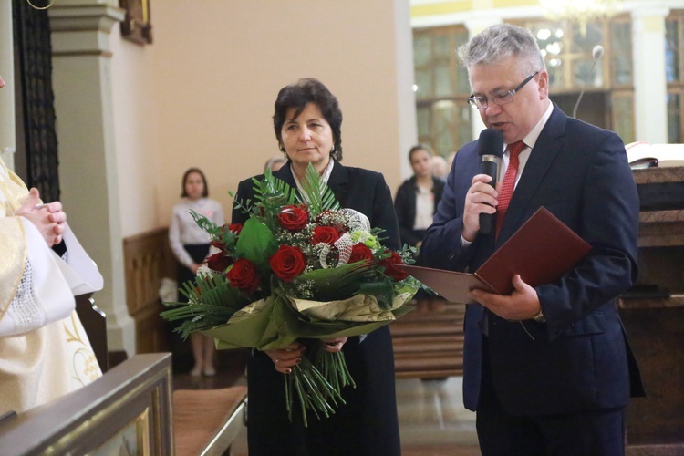 Olesno. Nadanie szkole im. bł. kard Stefana Wyszyńskiego 