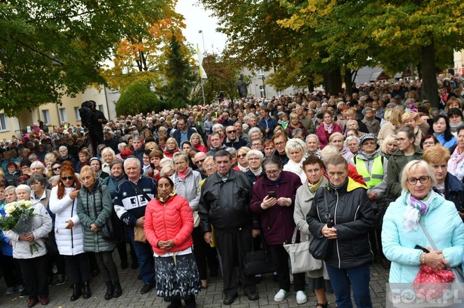 Pielgrzymka Żywego Różańca i Apostolstwa "Margaretka" do Rokitna