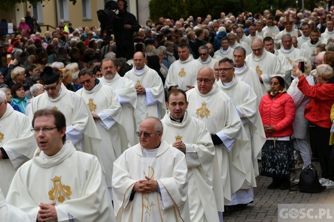 Pielgrzymka Żywego Różańca i Apostolstwa "Margaretka" do Rokitna