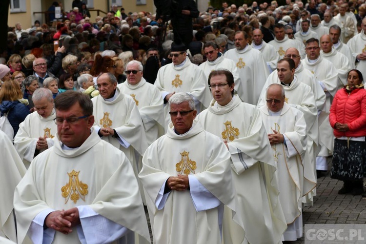 Pielgrzymka Żywego Różańca i Apostolstwa "Margaretka" do Rokitna