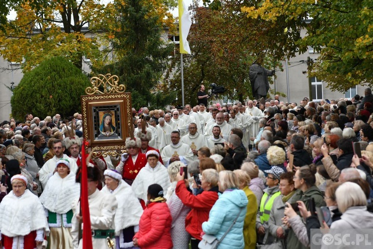 Pielgrzymka Żywego Różańca i Apostolstwa "Margaretka" do Rokitna