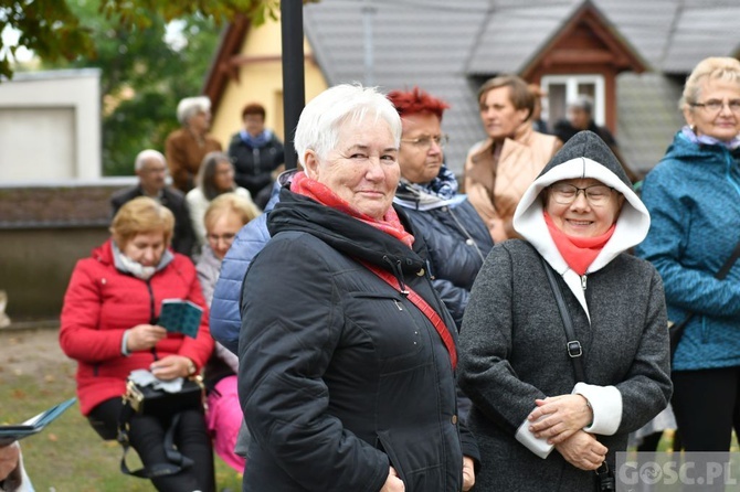 Pielgrzymka Żywego Różańca i Apostolstwa "Margaretka" do Rokitna