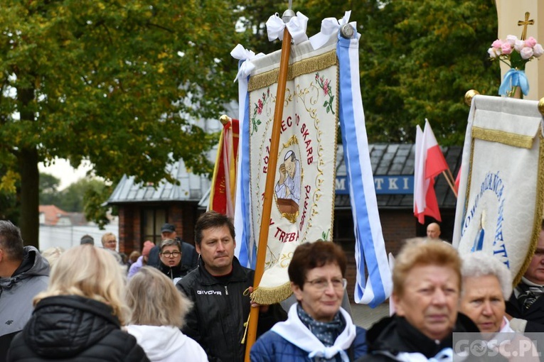 Pielgrzymka Żywego Różańca i Apostolstwa "Margaretka" do Rokitna