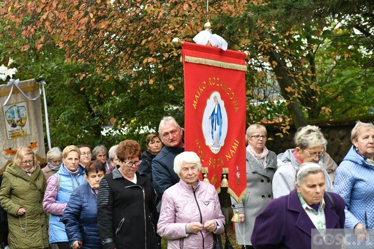 Pielgrzymka Żywego Różańca i Apostolstwa "Margaretka" do Rokitna