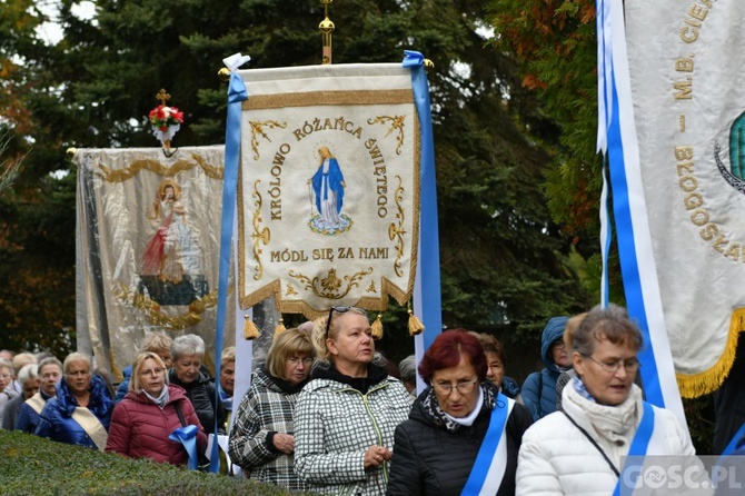 Pielgrzymka Żywego Różańca i Apostolstwa "Margaretka" do Rokitna