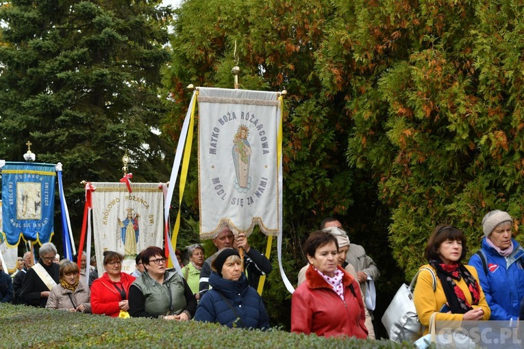 Pielgrzymka Żywego Różańca i Apostolstwa "Margaretka" do Rokitna