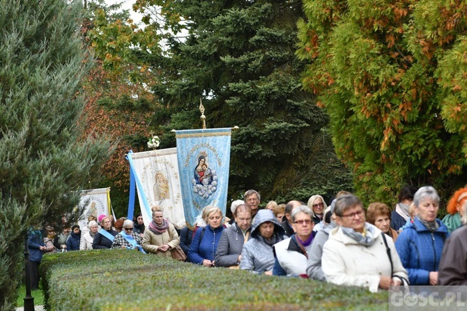 Pielgrzymka Żywego Różańca i Apostolstwa "Margaretka" do Rokitna