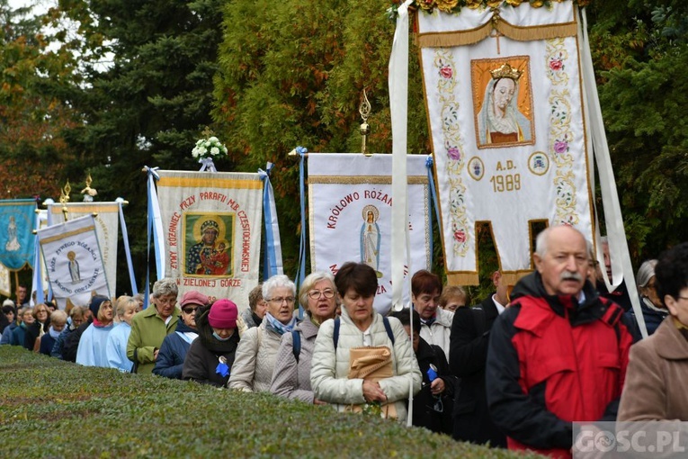 Pielgrzymka Żywego Różańca i Apostolstwa "Margaretka" do Rokitna