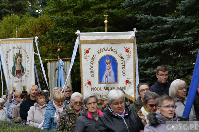 Pielgrzymka Żywego Różańca i Apostolstwa "Margaretka" do Rokitna