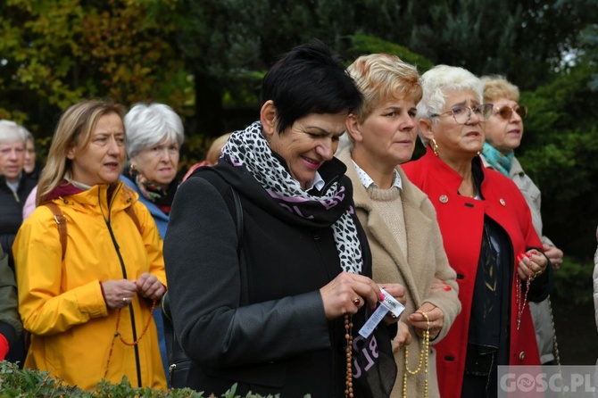 Pielgrzymka Żywego Różańca i Apostolstwa "Margaretka" do Rokitna